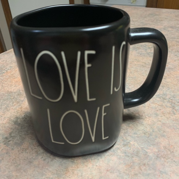 Rae Dunn Love Is Love brand - Picture 1 of 4